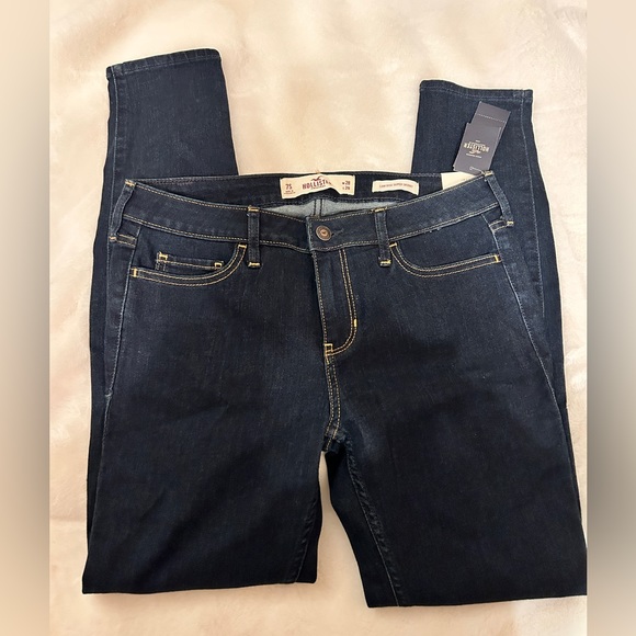 Hollister Low Rise Super Skinny Jeans 7S - Picture 4 of 6